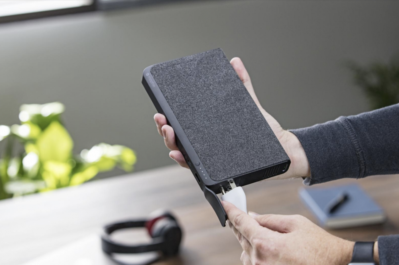 Mophie introduce una powerstation AC da 22.000 mAh