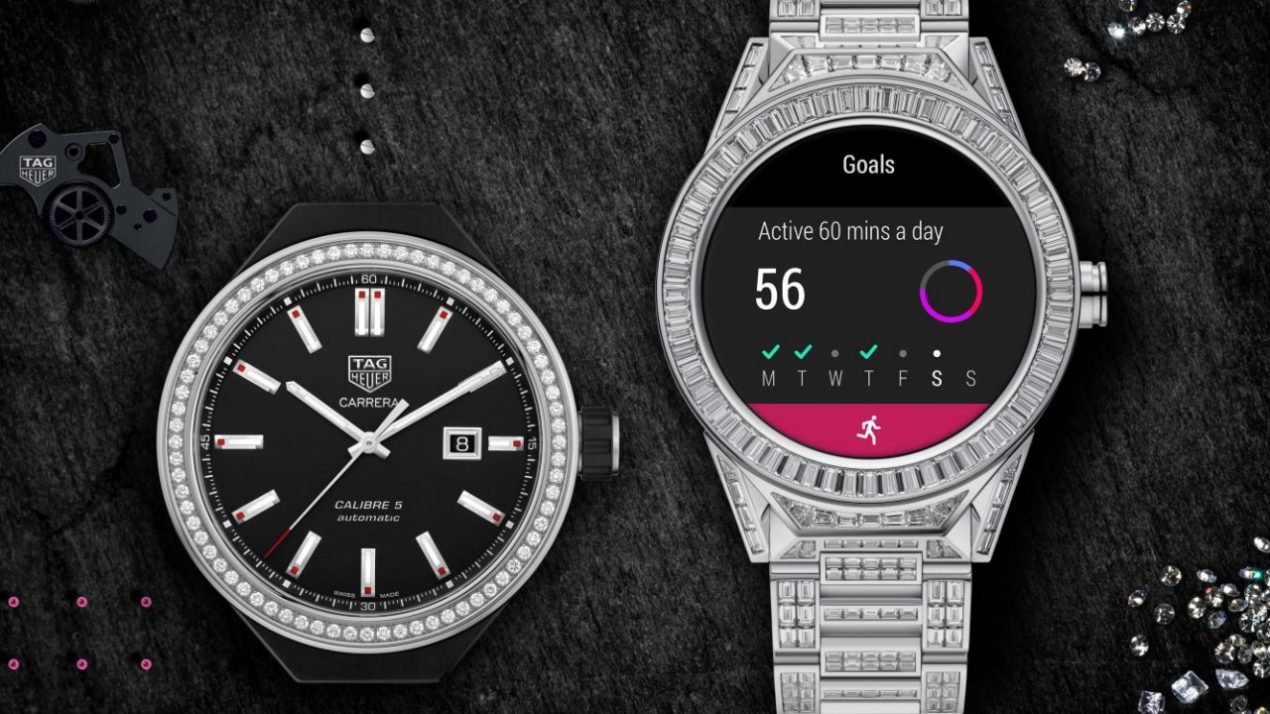 Tag Heuer Connected Modular 45 Full Diamond costa 180.000 dollari