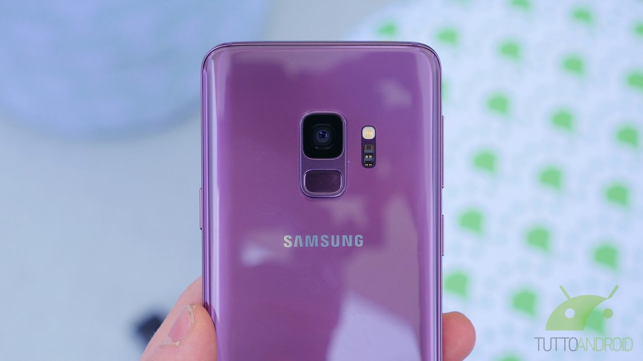 Samsung Galaxy S9, S9+, Redmi K30 Ultra e Huawei Watch GT 2 si aggiornano