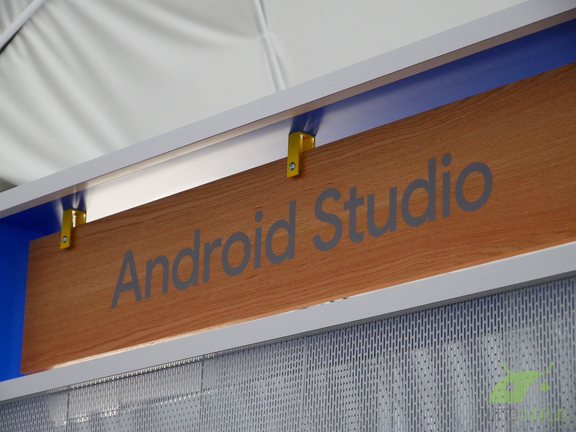 Android Studio 2022.3.1.18 for ios instal free