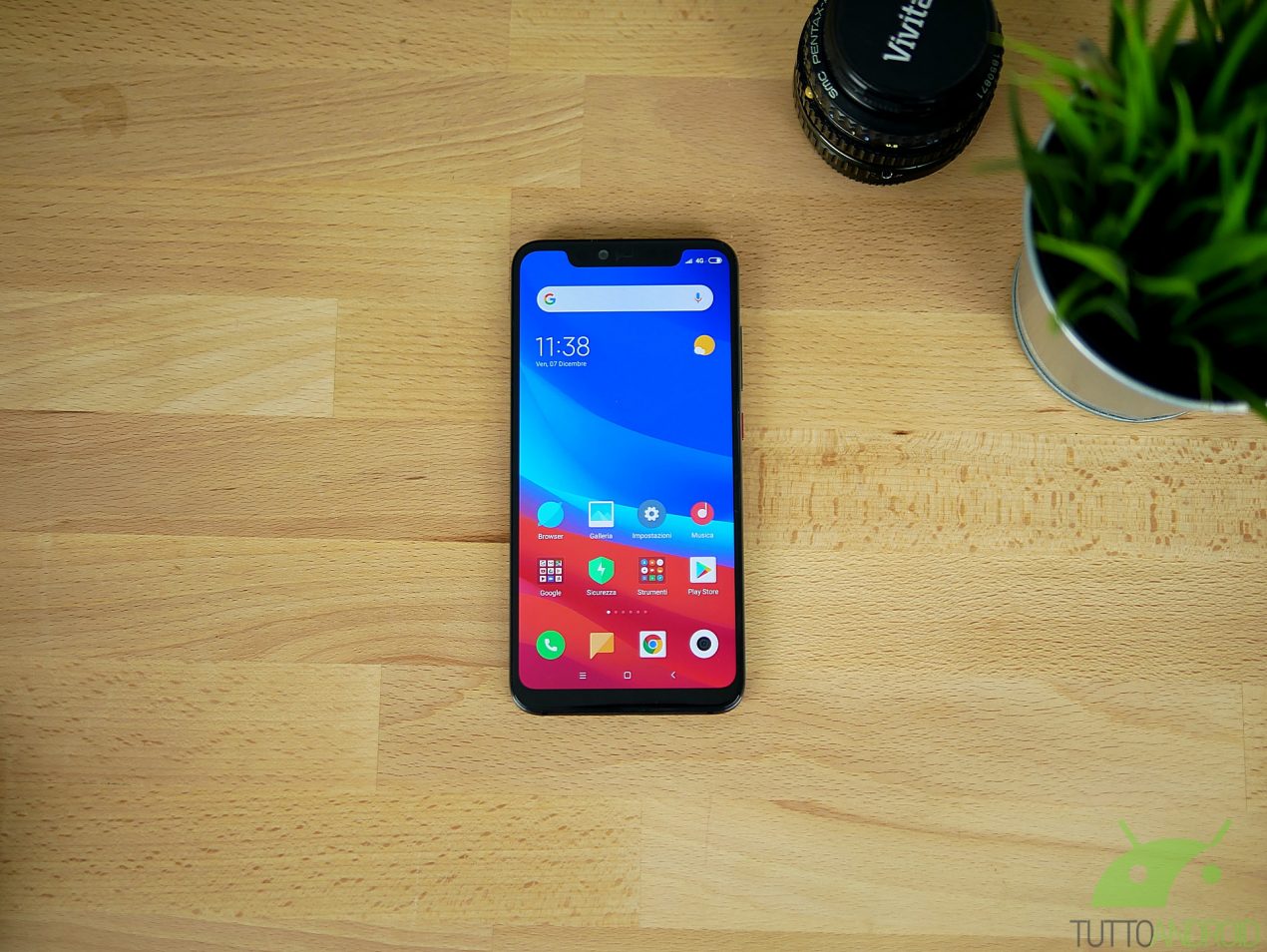 Xiaomi Mi 8, Mi 8 Pro e Mi 8 SE si aggiornano ad Android 10