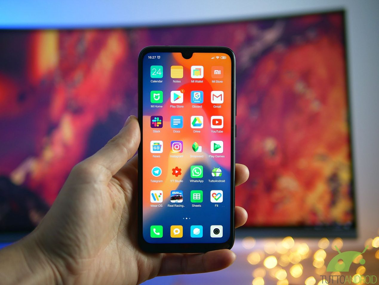 Ecco come avere Redmi Note 7 4-64 GB Italia con Mi Band 3 in regalo a 164 euro spedito