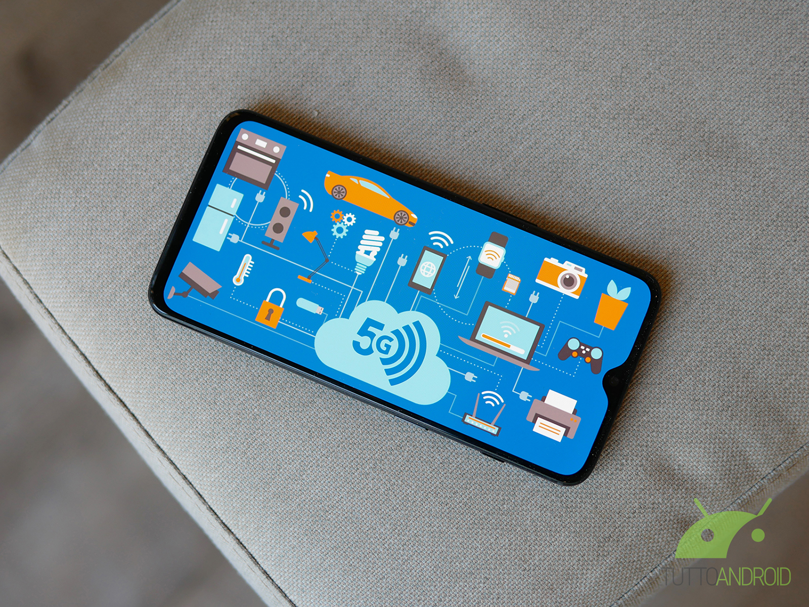 Connettivita 5g logo utilizzi specifiche 