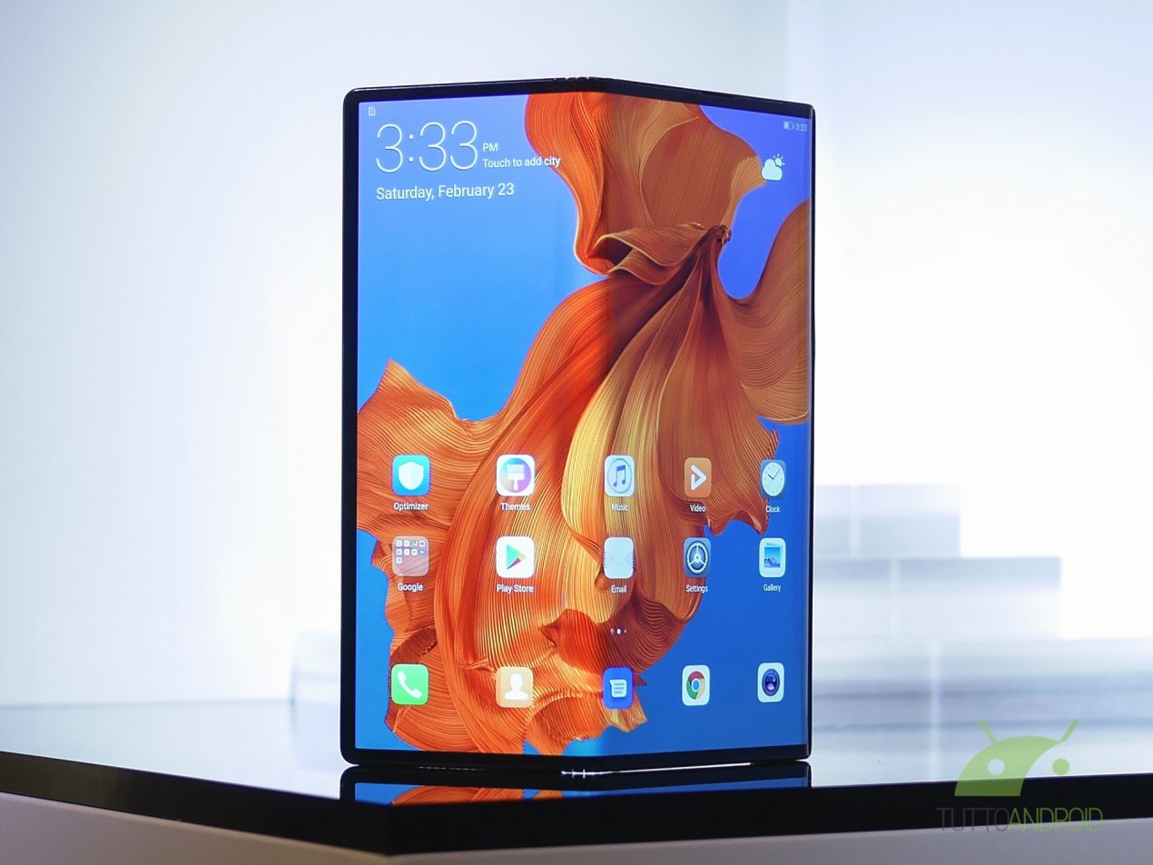 Huawei Mate Xs in arrivo a marzo con miglioramenti per display e cerniera