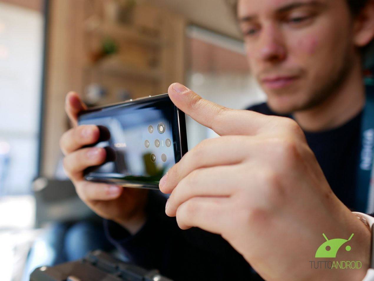 Nokia 9 PureView: 5 fotocamere e lenti ZEISS, ecco come funzionano