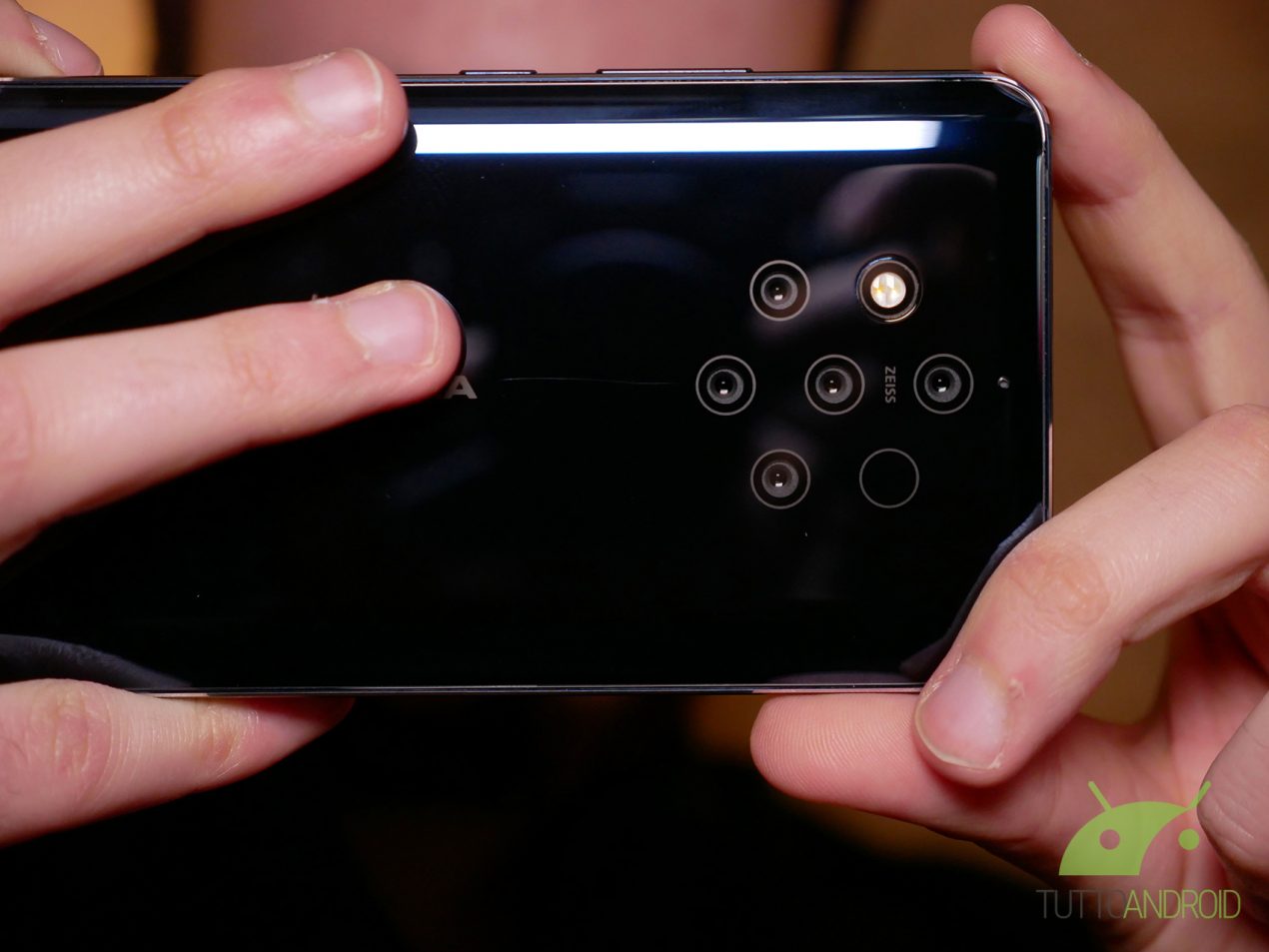 Lo strano caso dell'aggiornamento ad Android 11 per Nokia 9 PureView