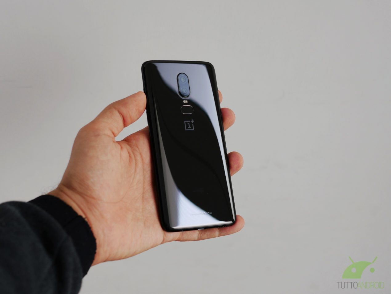 OnePlus 6 dopo 9 mesi: non chiamatelo “vecchio”!