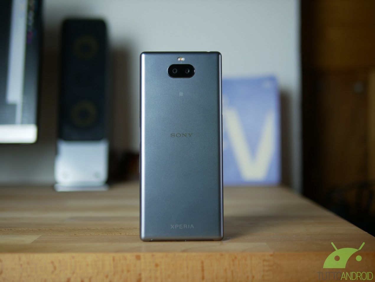 Anche oggi un’ondata di aggiornamenti per smartphone Sony e Samsung
