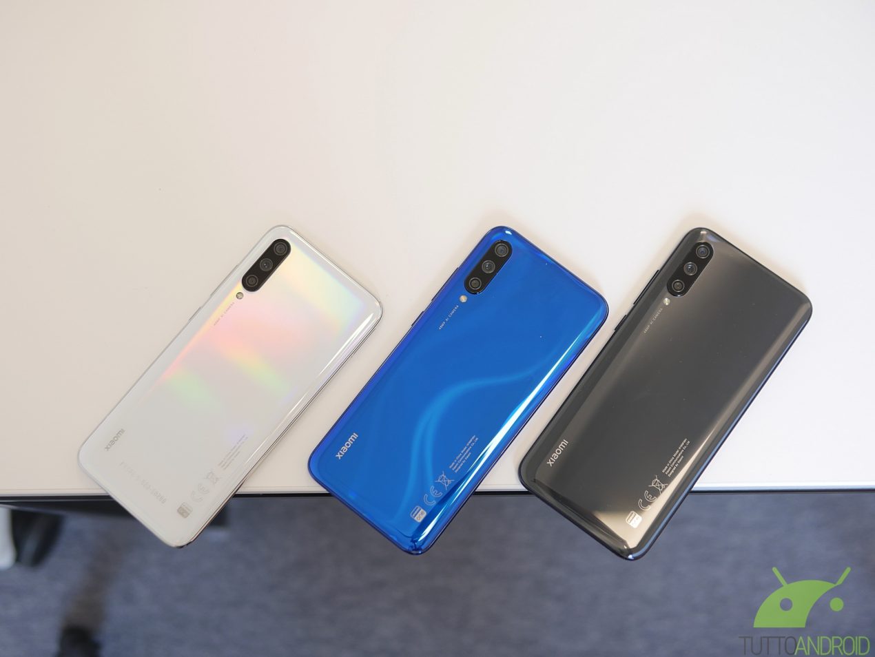 Xiaomi Mi A3 è disponibile all'acquisto in Italia a 249,90 euro nella colorazione Kind of Grey