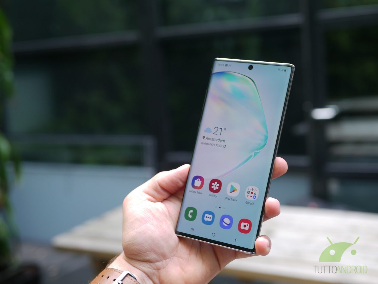 C'è un nuovo aggiornamento per Samsung Galaxy Note 10+ in Italia