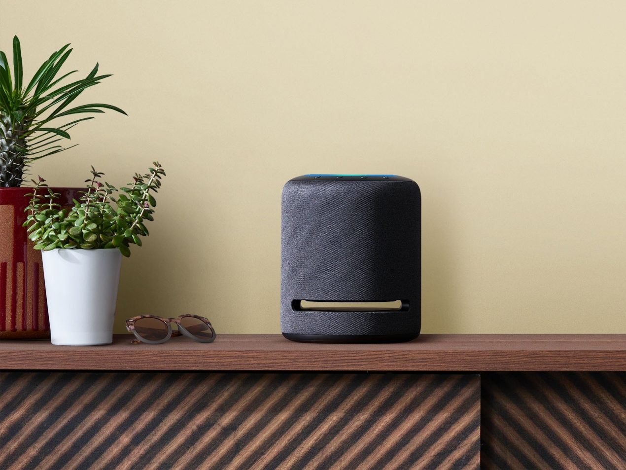 Amazon presenta i nuovi Echo, Echo Flex, Echo Dot con orologio e Echo Studio