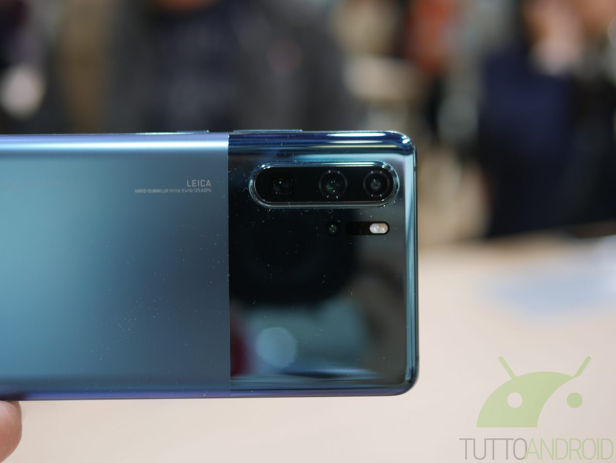 Provate EMUI 10 e Android 10 in beta sul vostro Huawei P30 o P30 Pro, le iscrizioni sono aperte