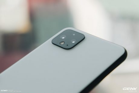 Another batch of pixel 4 pictures showing face unlock process 336
