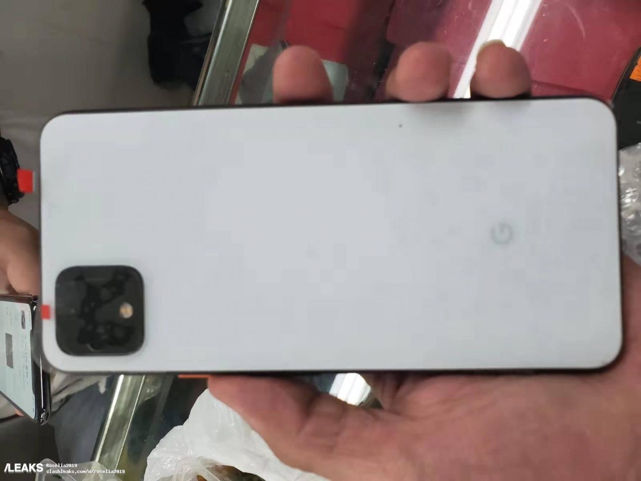 Che belli, che sono: ecco Google Pixel 4 e Pixel 4 XL in nuove foto dal vivo, anche in arancione