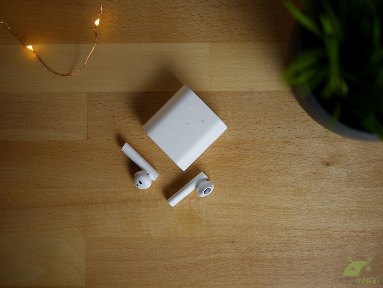 Recensione Xiaomi Mi Air 2 True Wireless (AirDots Pro 2): ben funzionanti, economiche e non in-ear (ci volevano!)
