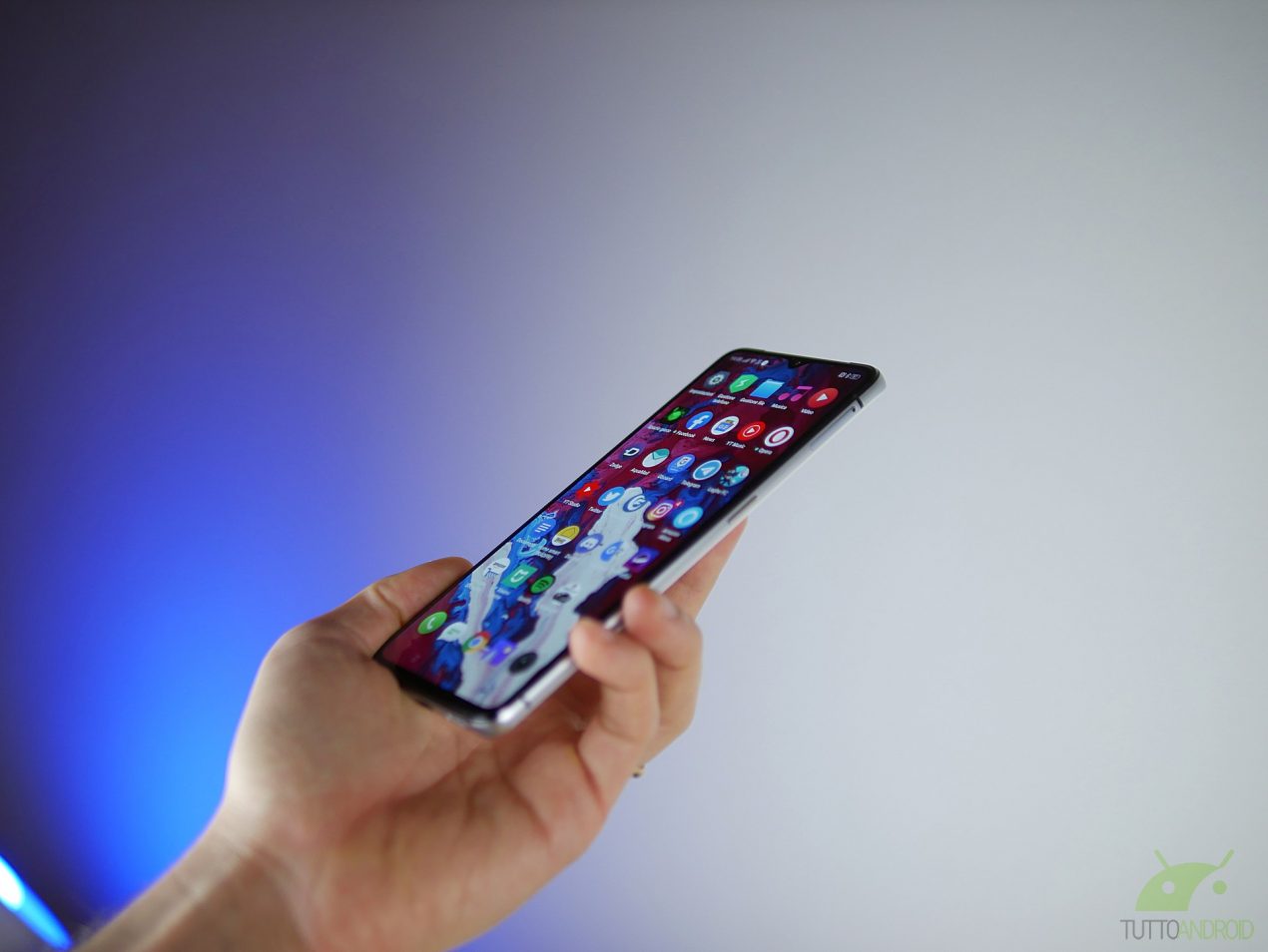 Realme X2 Pro e OnePlus Nord N100 si aggiornano: ecco le novità