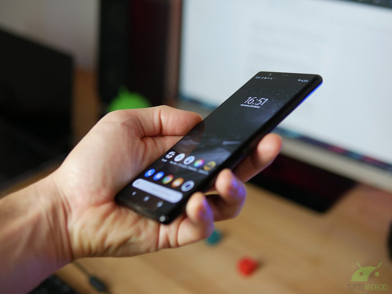 Ancora problemi per lo sfortunato display di Sony Xperia 5 II