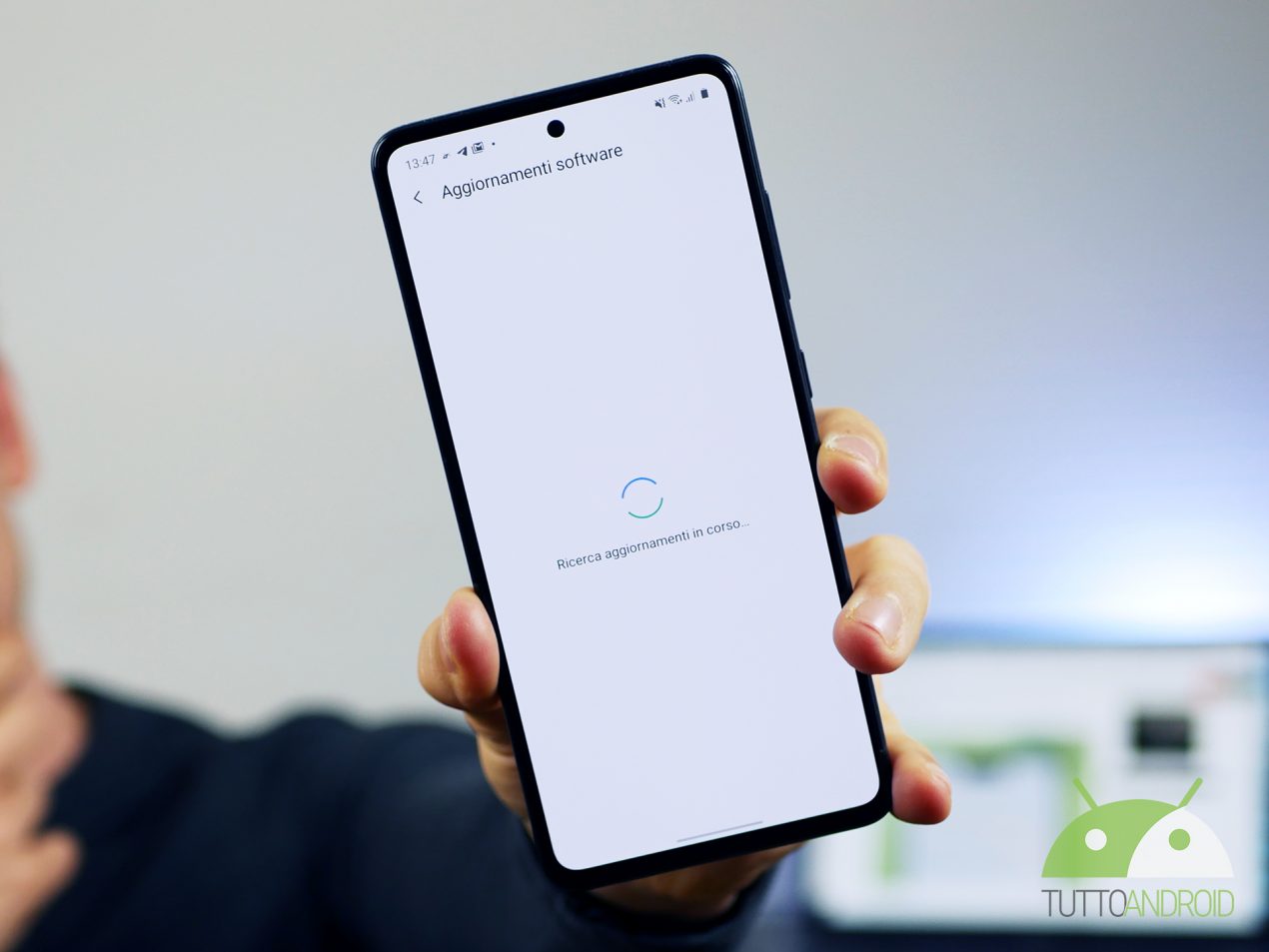 È tempo di aggiornamenti per un vecchio Samsung e alcuni OnePlus