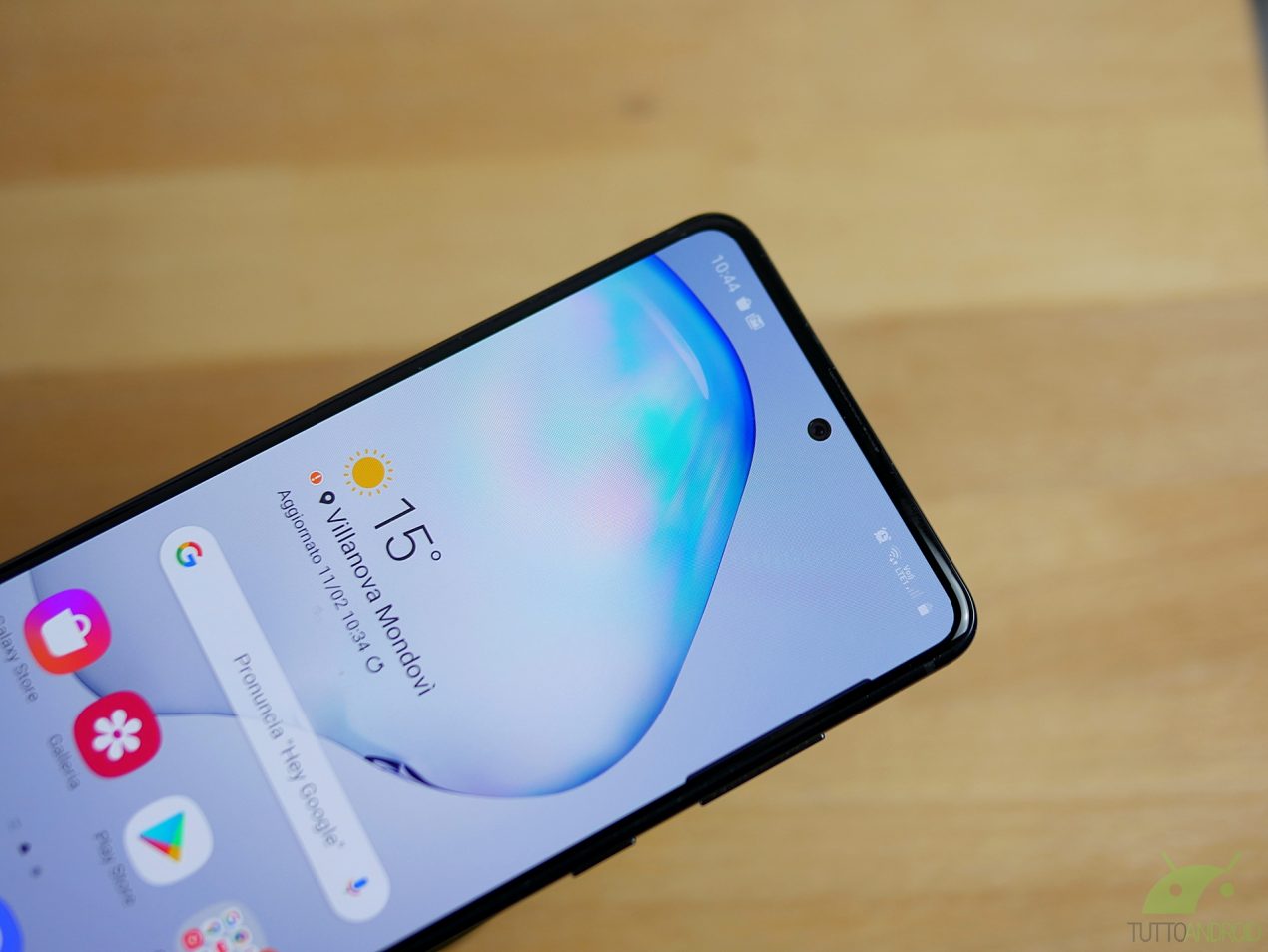 Miglioramenti di sicurezza e non solo per questi Samsung Galaxy e Huawei