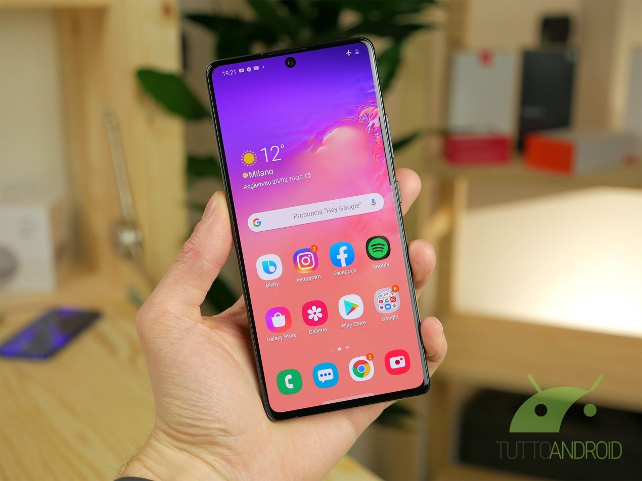 Samsung Galaxy S10 Lite: con Snapdragon è un altro smartphone
