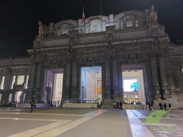 Samsung Galaxy S10 Lite foto notte