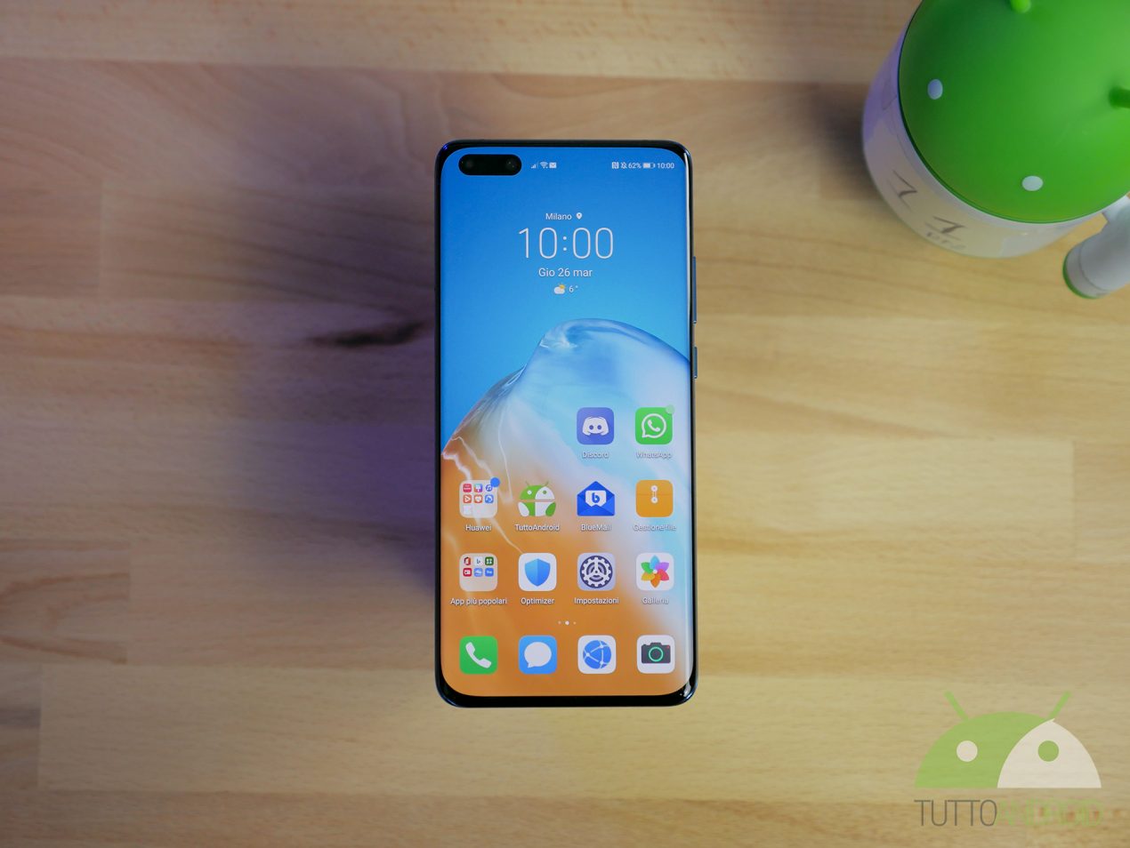 Huawei annuncia EMUI 10.1, con l'assistente Celia al posto di Google Assistant