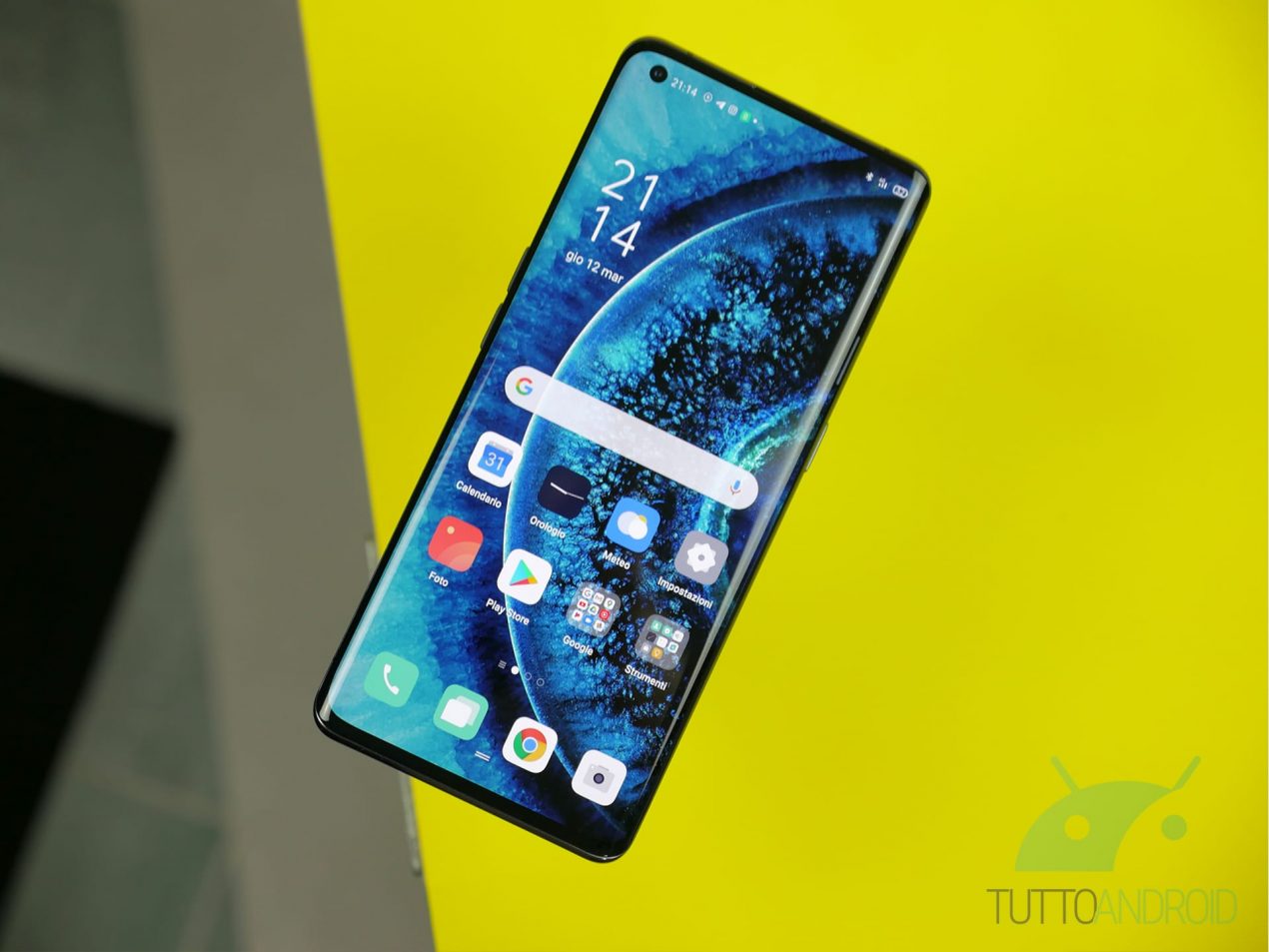 OPPO sbarca nel listino Vodafone: si parte da tre smartphone Android