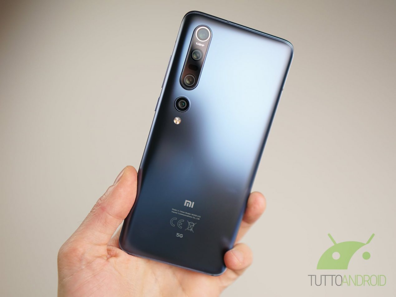Aggiornamenti per i Huawei Mate 30, Xiaomi Mi 10 Pro e Samsung Galaxy A20