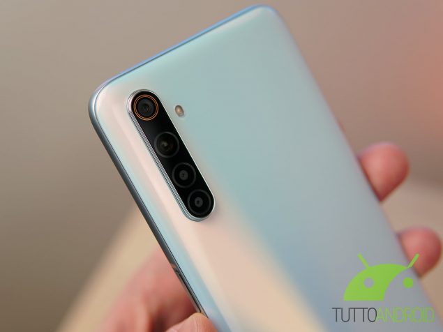 Confronto Mi 9 Lite vs Nova 5T vs Realme 6