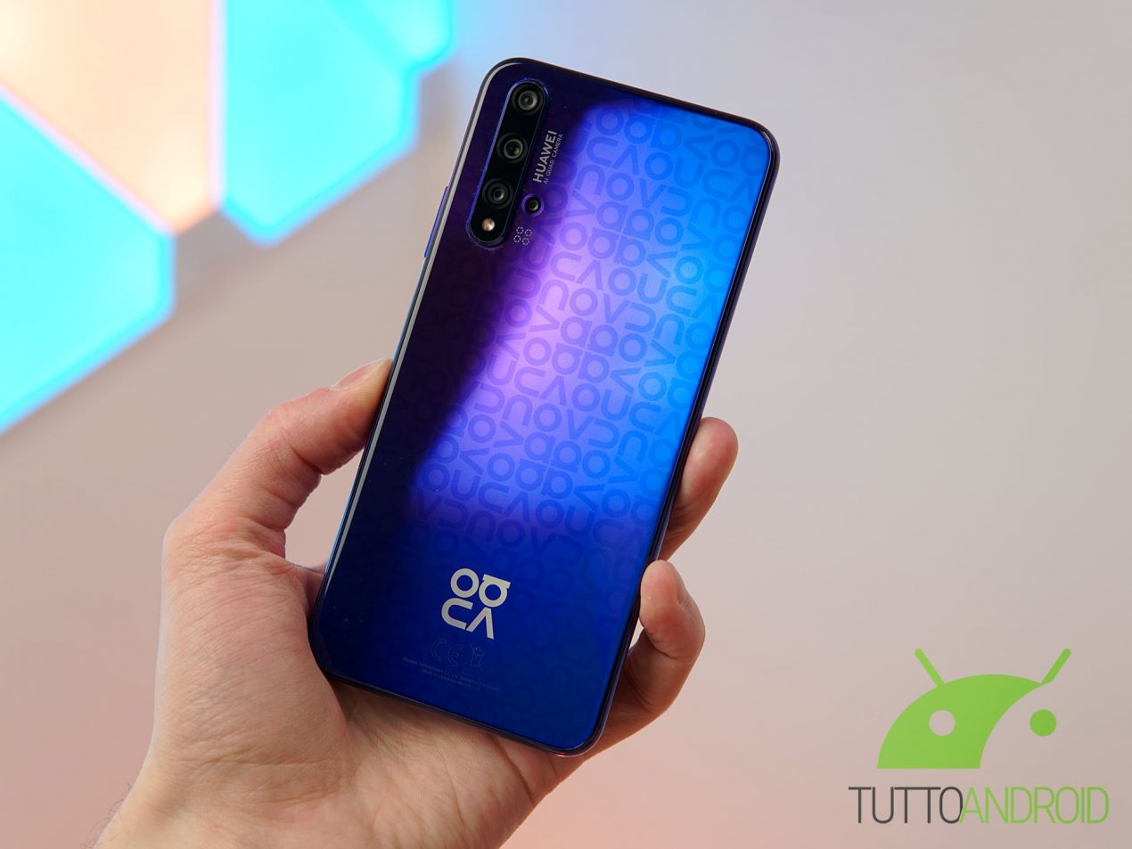 Ci sono nuovi aggiornamenti software per tutti questi dispositivi Huawei e HONOR