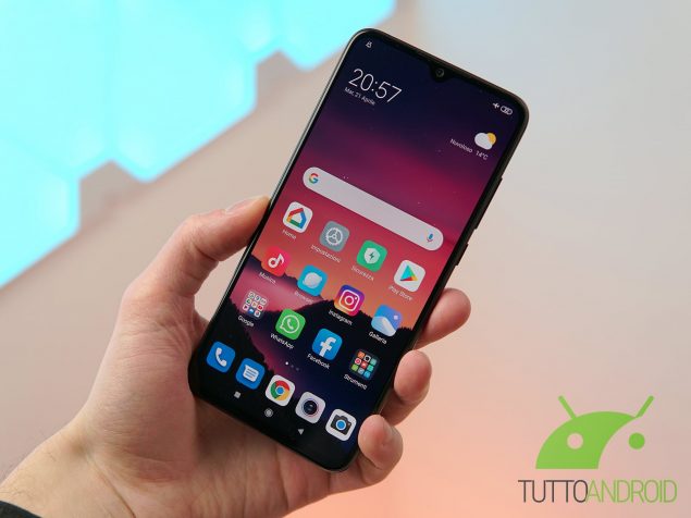 Confronto Mi 9 Lite vs Nova 5T vs Realme 6