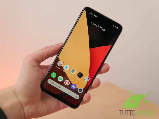 Confronto Mi 9 Lite vs Nova 5T vs Realme 6