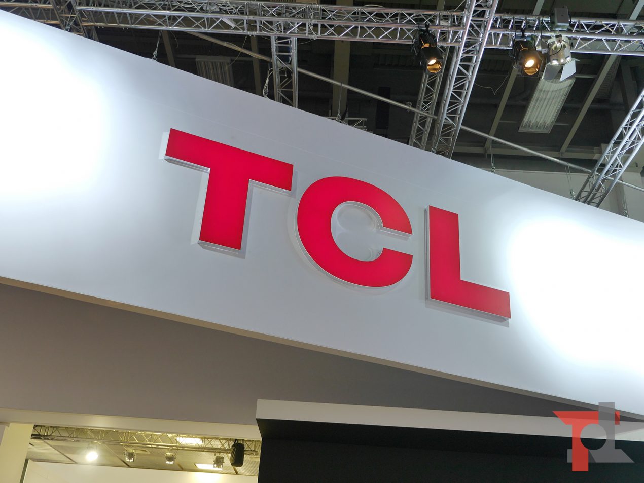 Gli smartphone TCL Serie 20 sono pronti ad accogliere Android 12