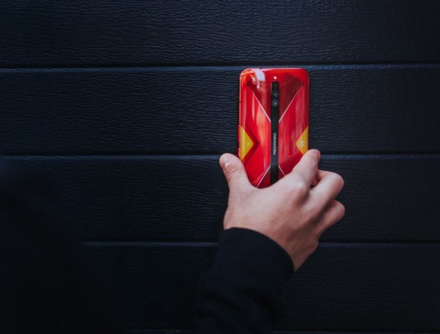 RedMagic 5G Hot Rod Red