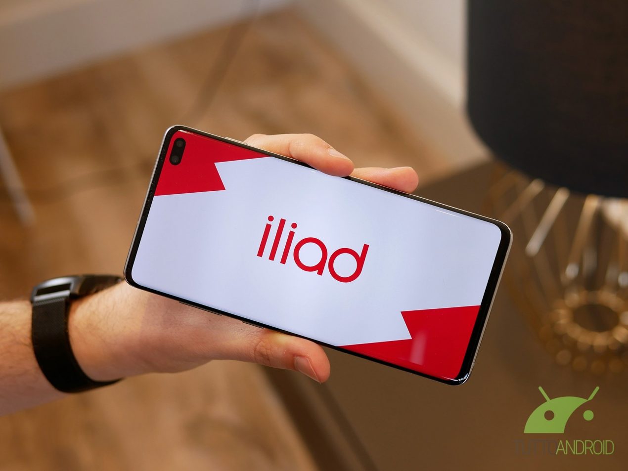 Iliad Flash 200 e Flash 150 non vanno da nessuna parte: prorogate entrambe