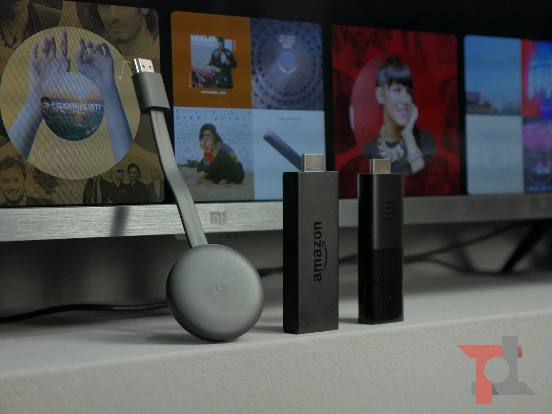 Rendere Smart la TV: Xiaomi Mi TV Stick vs Amazon Fire TV Stick vs Chromecast Rendere Smart la TV: Xiaomi Mi TV Stick vs Amazon Fire TV Stick vs Chromecast