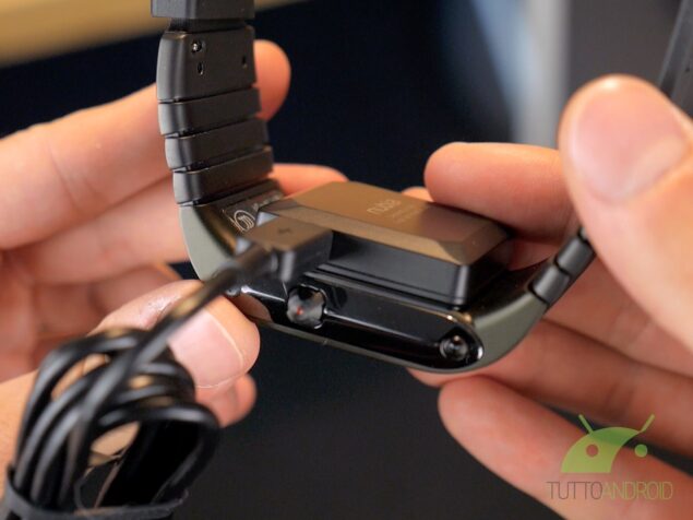 Recensione Nubia Watch smartwatch pieghevole