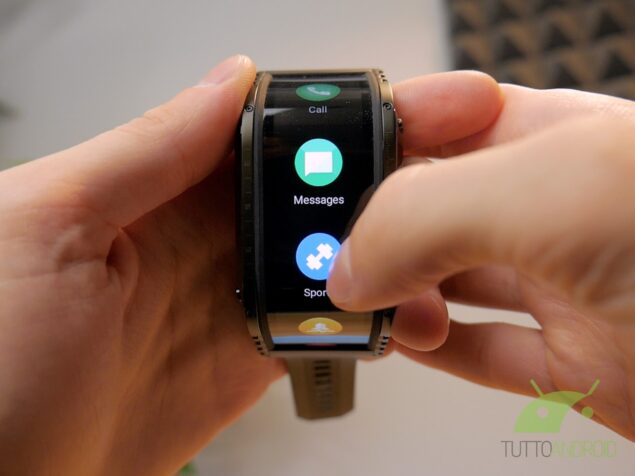 Recensione Nubia Watch smartwatch pieghevole