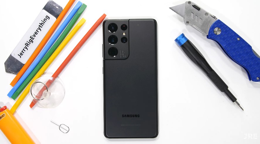 Il video teardown di Samsung Galaxy S21 Ultra 5G