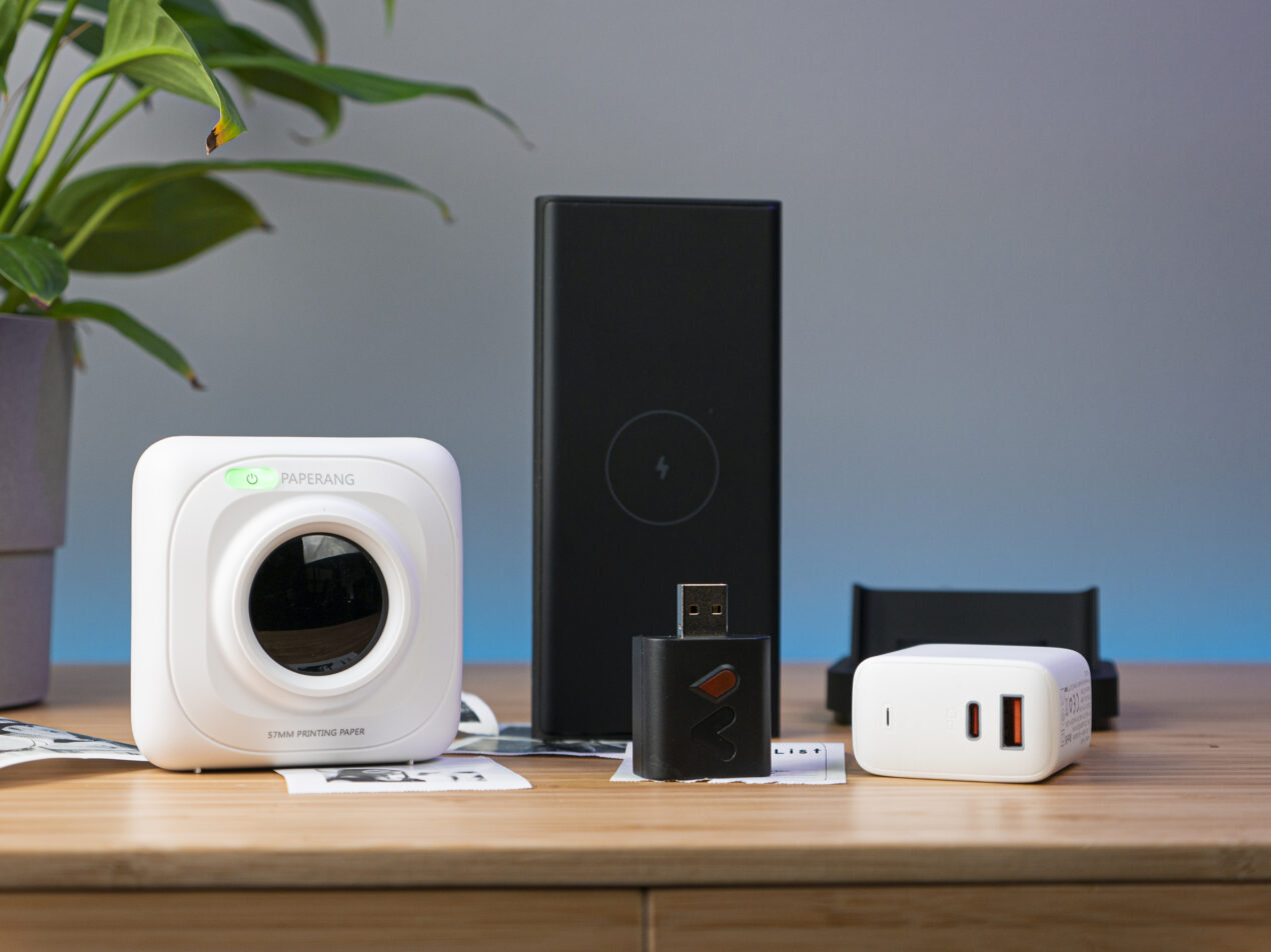 Questi 4 gadget per lo smartphone sono utili e costano meno di 50 Euro