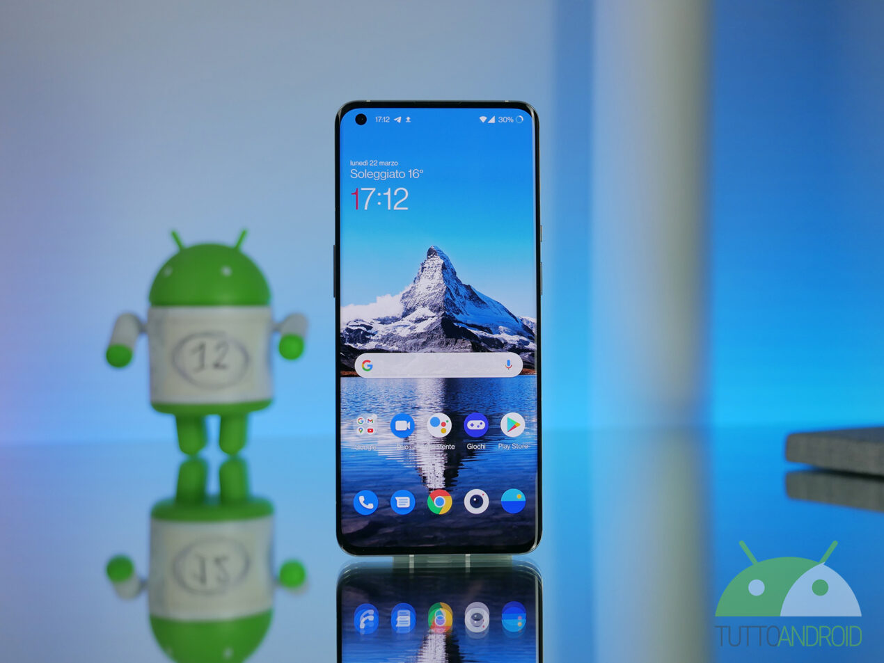 Preparatevi ad aggiornare OnePlus 9 e 9 Pro: Android 12 è in roll out