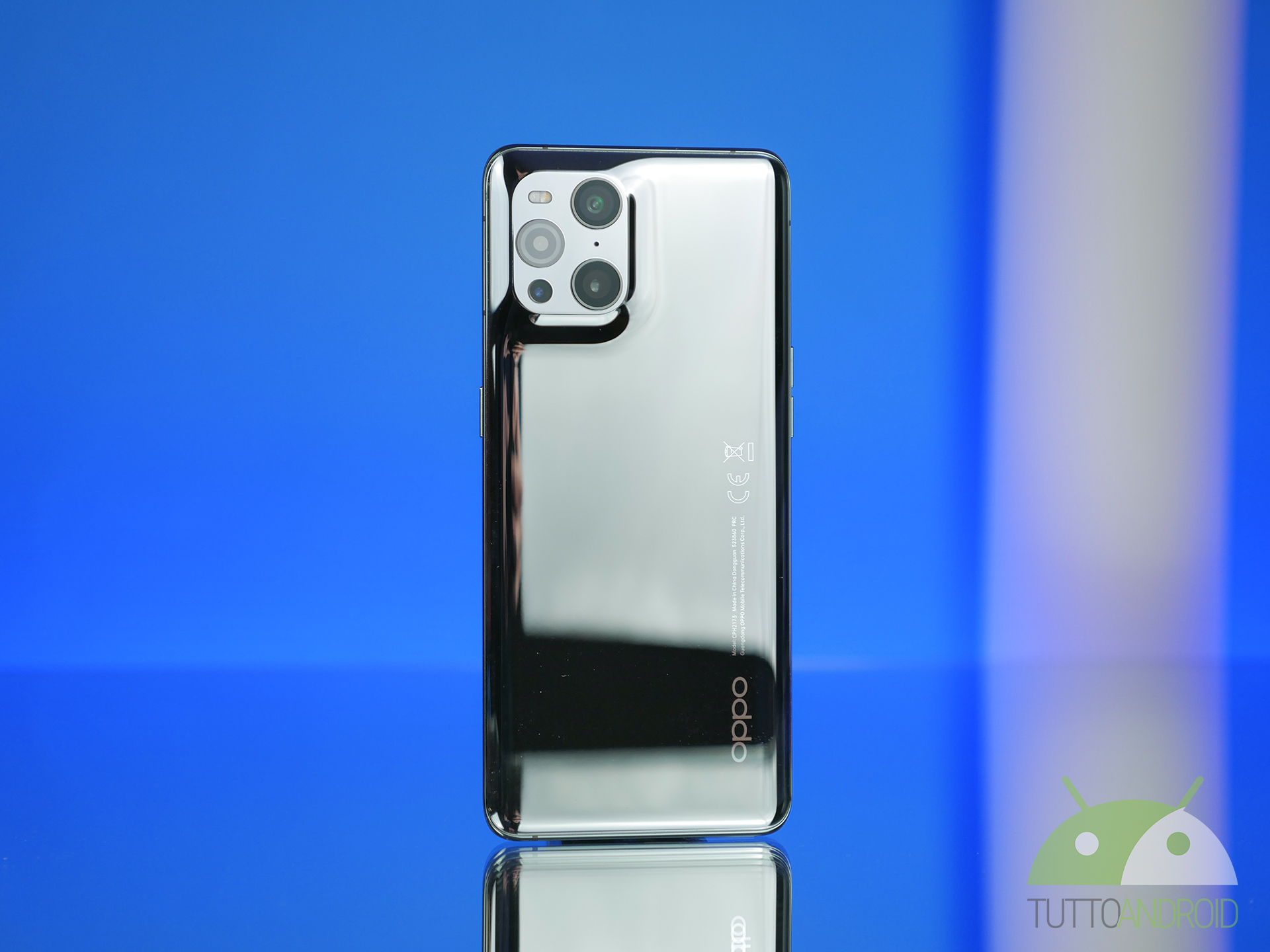 Custodia Oppo Find X3 Pro Con Lustrini E Fiore – Design Degradé, Silicone Ultra Sottile – Donna