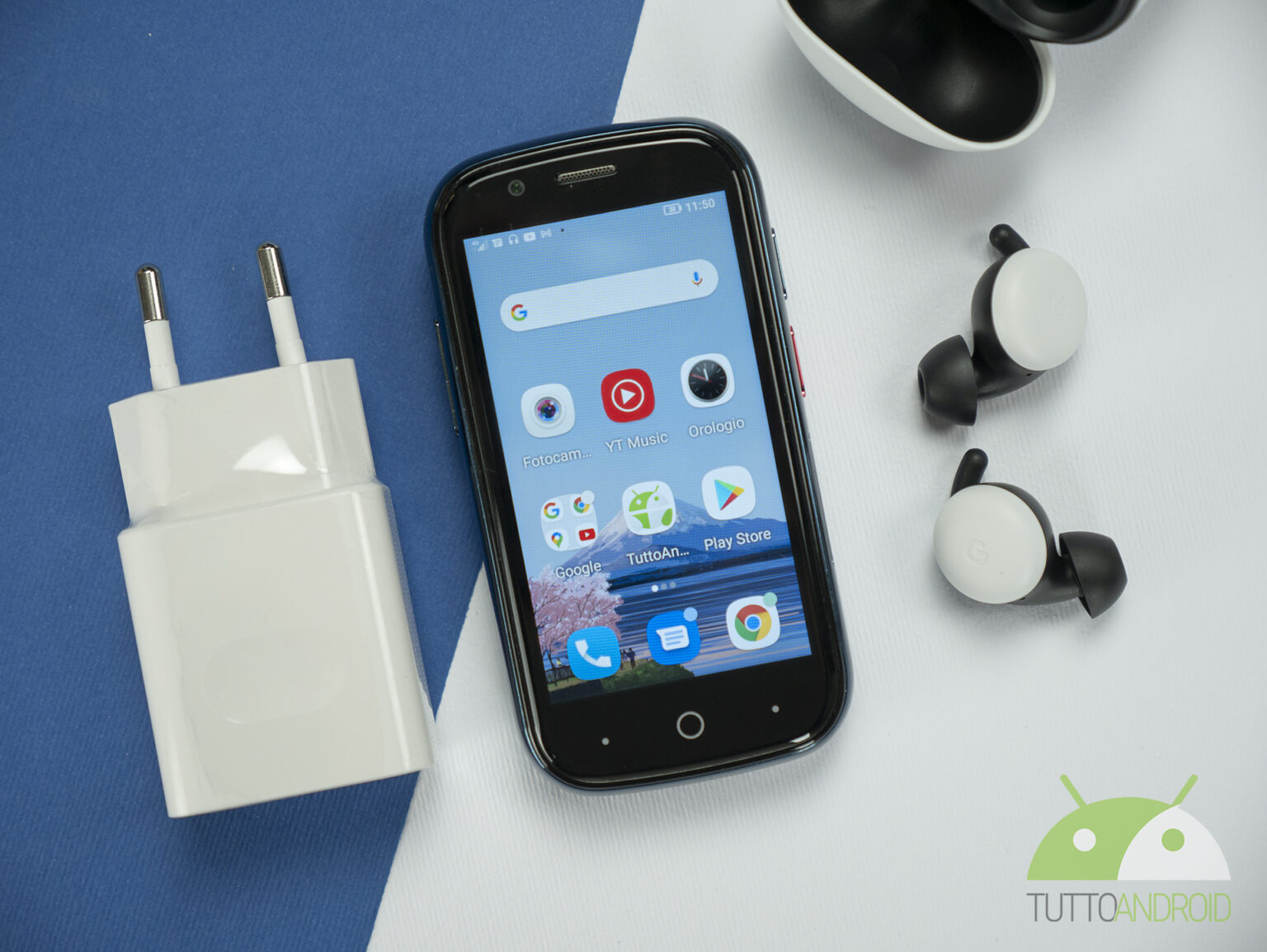 Recensione Jelly 2: lo smartphone più compatto al mondo si rinnova