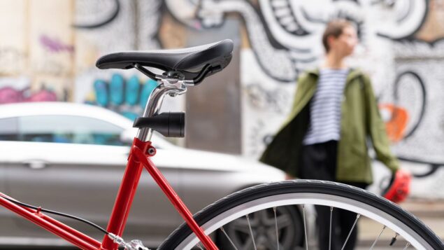 vodafone curve bike light & gps tracker ufficiale specifiche prezzo