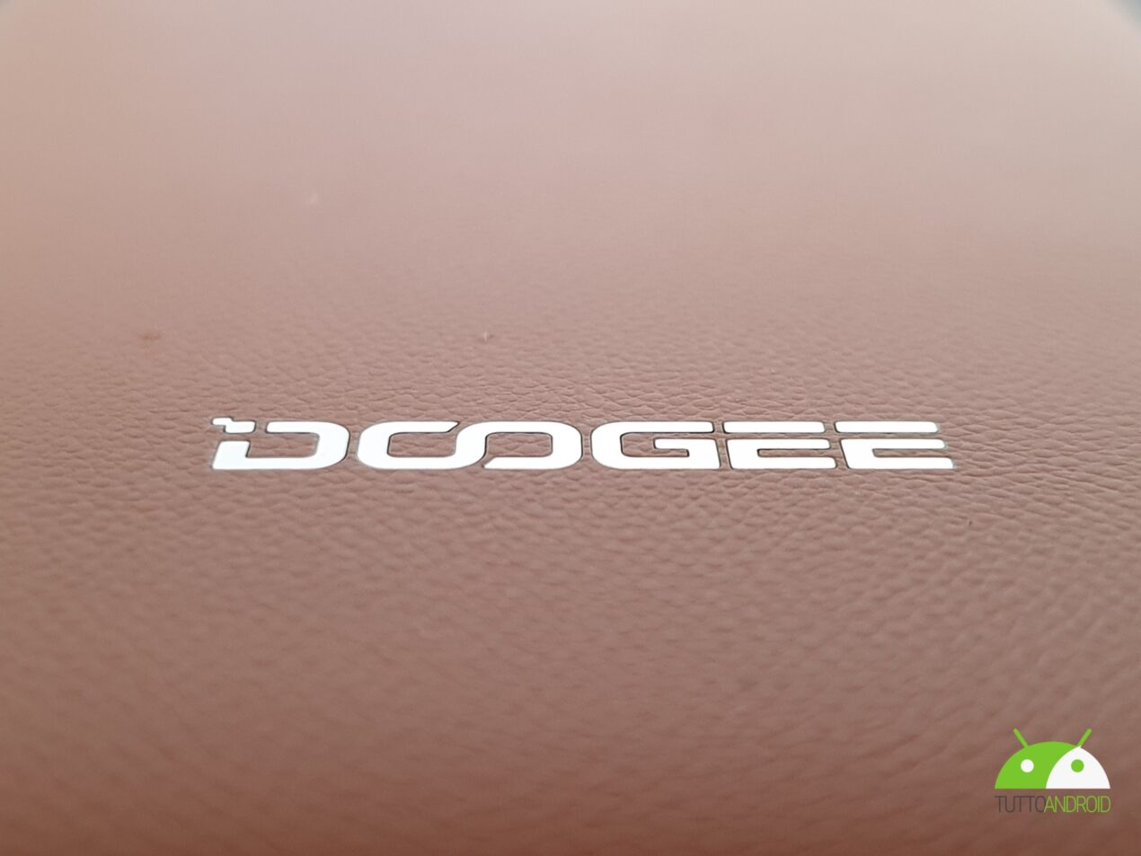 Preparatevi a una pioggia di sconti sui prodotti DOOGEE per la festa dei single