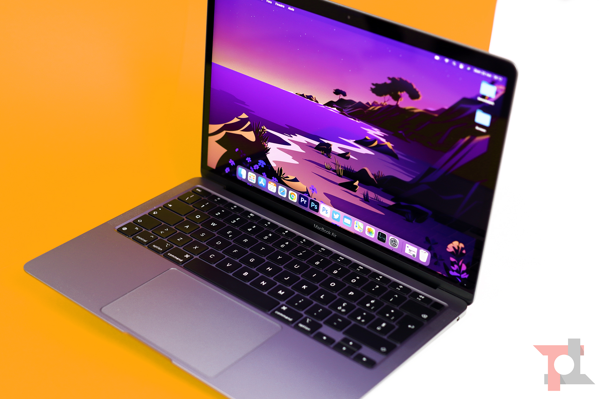 Il MacBook Air M1 segna un nuovo minimo storico su Amazon ed è sempre più un best buy Il MacBook Air M1 segna un nuovo minimo storico su Amazon ed è sempre più un best buy