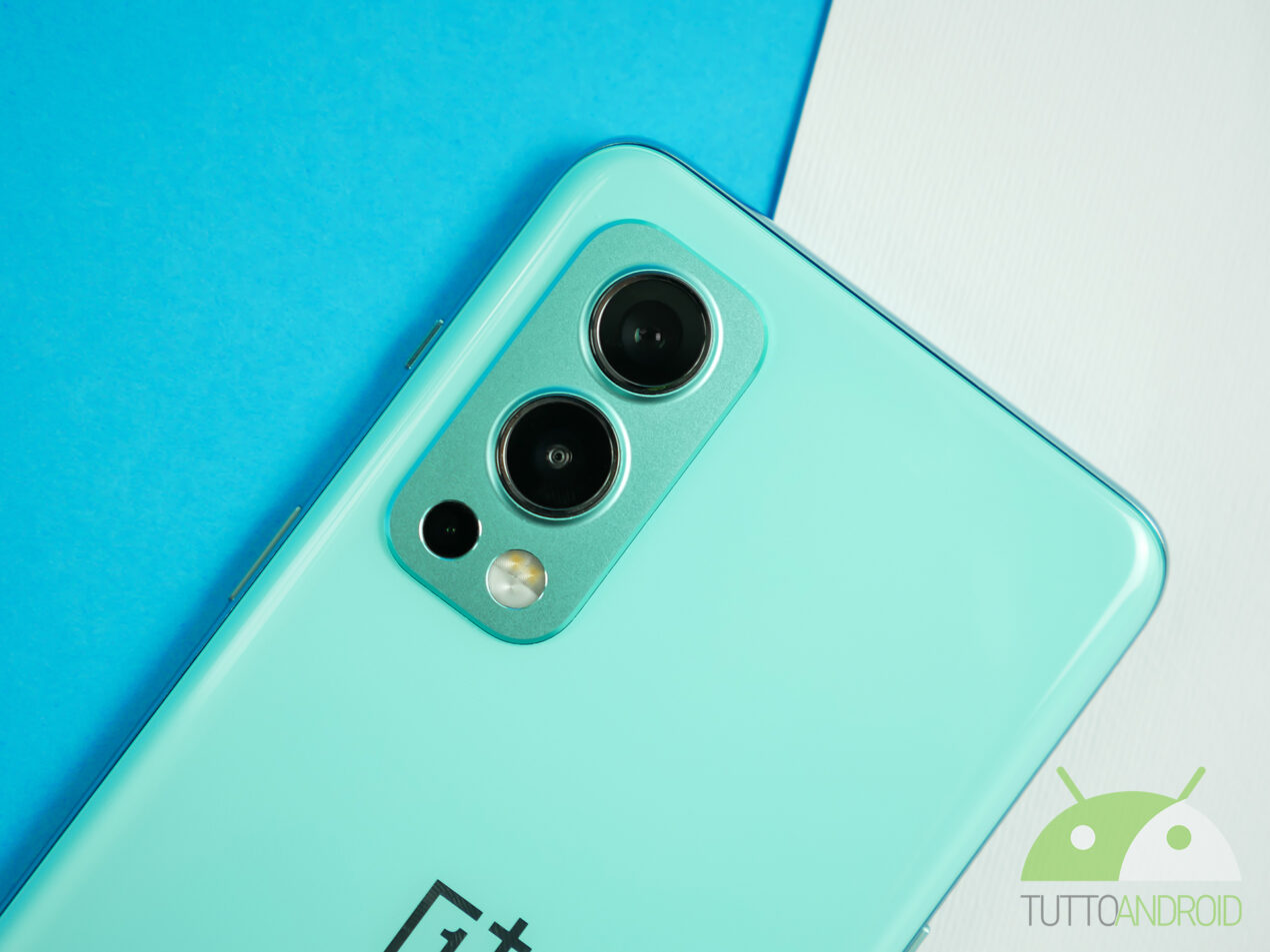 OnePlus Nord 2 x PAC-MAN Edition sta arrivando: ecco i dettagli