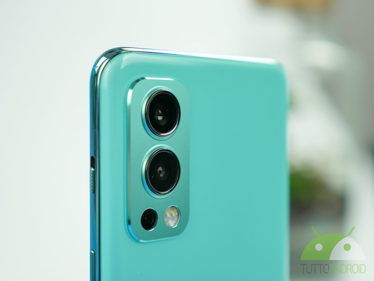Tanti smartphone in offerta a marzo sullo store OnePlus