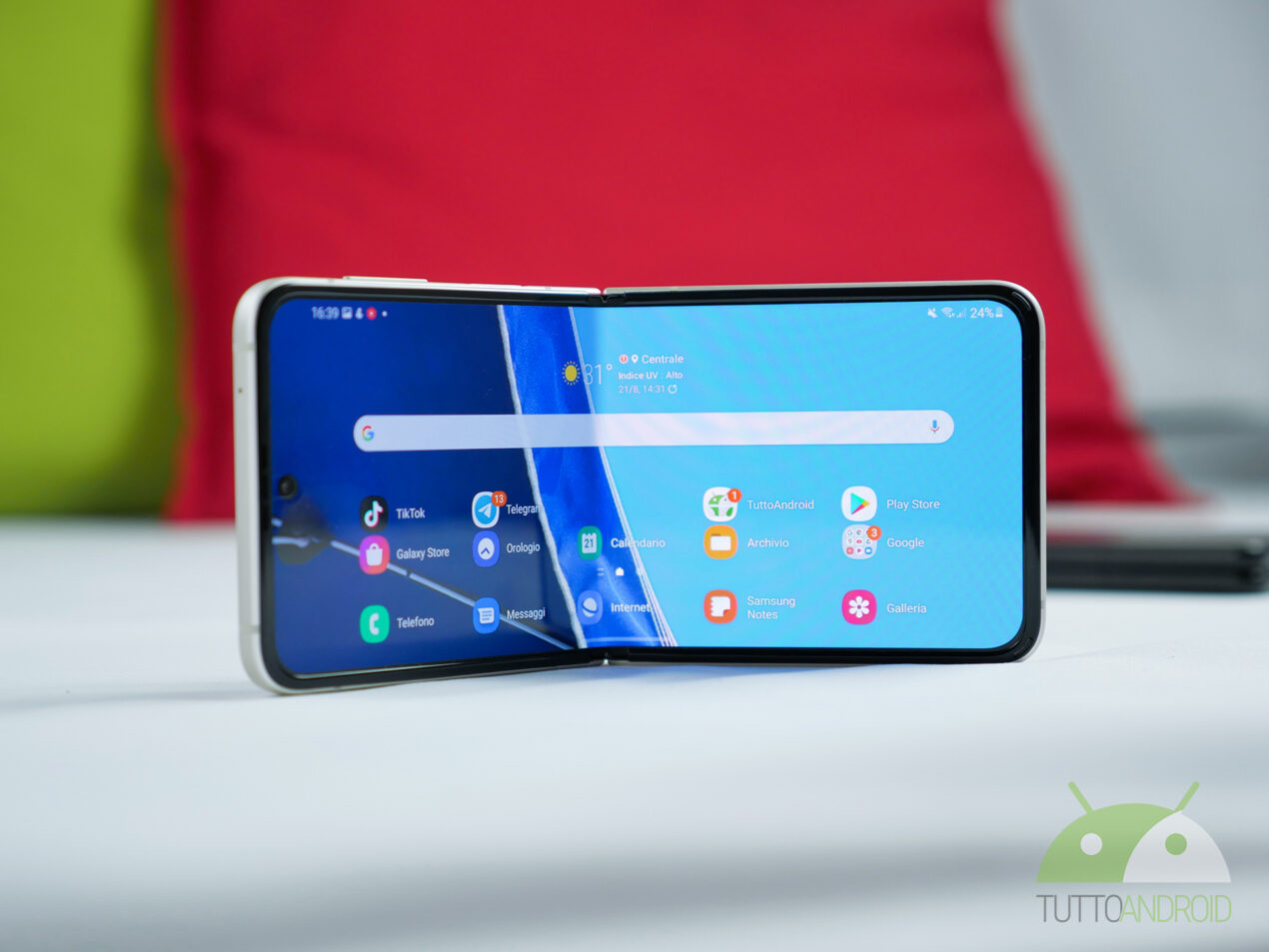 Samsung Galaxy Z Flip3 5G a soli 199 euro? Possibile con la supervalutazione
