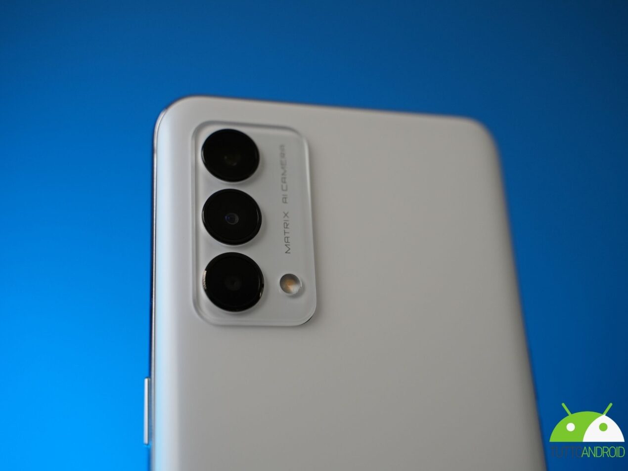 A poco più di 200 Euro vi portate a casa un best buy con questa super offerta
